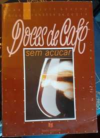 Livro de receitas com café e sem açúcar