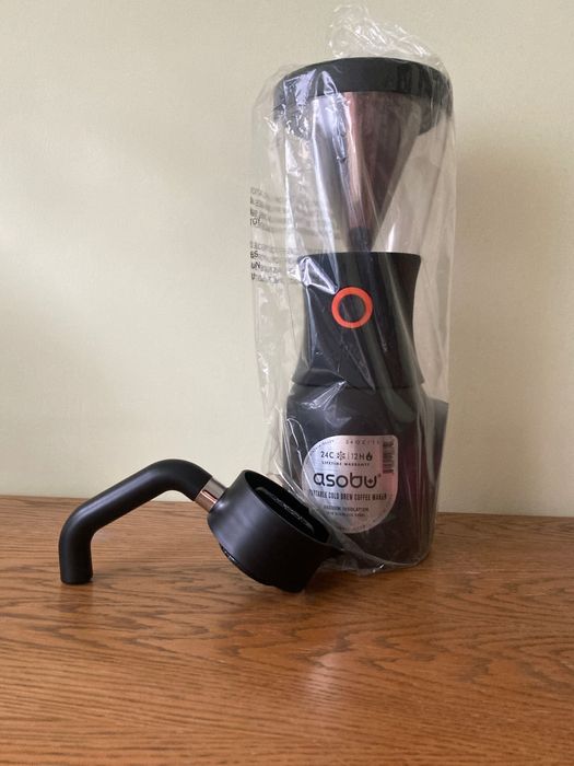 Zaparzacz dzbanek ASOBU Cold Brew Black + gratis uchwyt do dzbanka