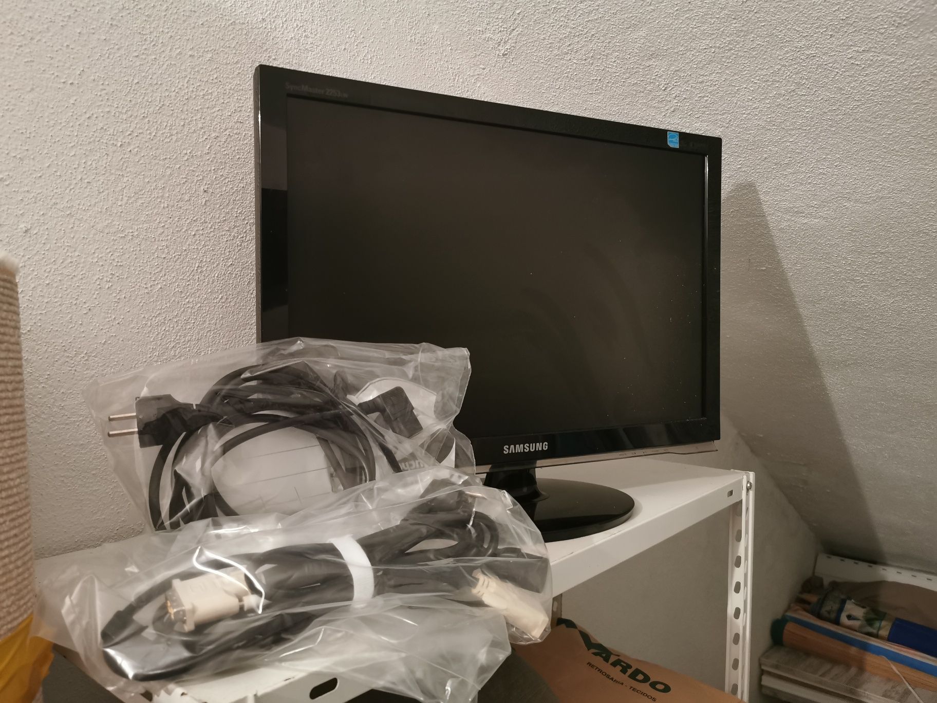 Monitor Samsung 22"