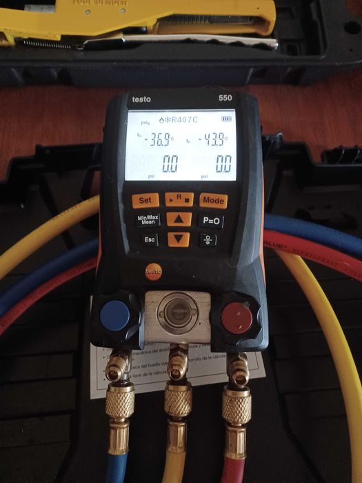 Equipamentos  e ferramentas  para área de AVAC