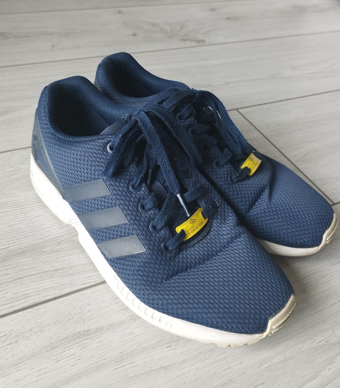 Buty Adidas ZX flux r.42