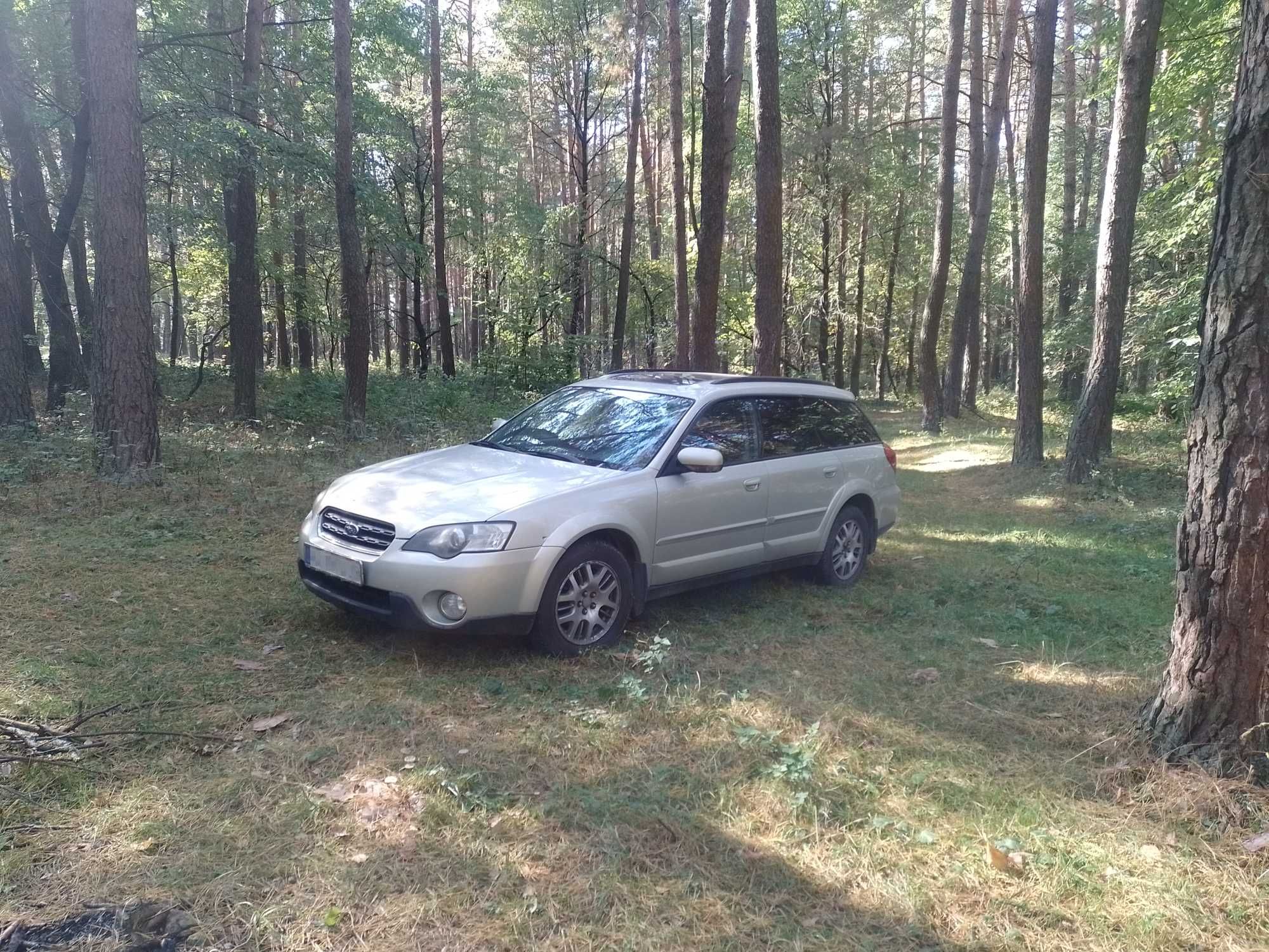 Продам subaru outback 2,5 газ\бензин 2005 року