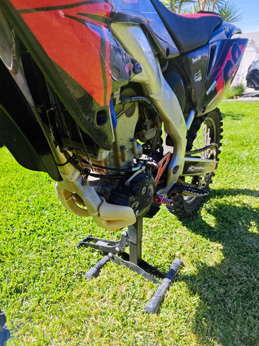 Honda CRF prepara para enduro