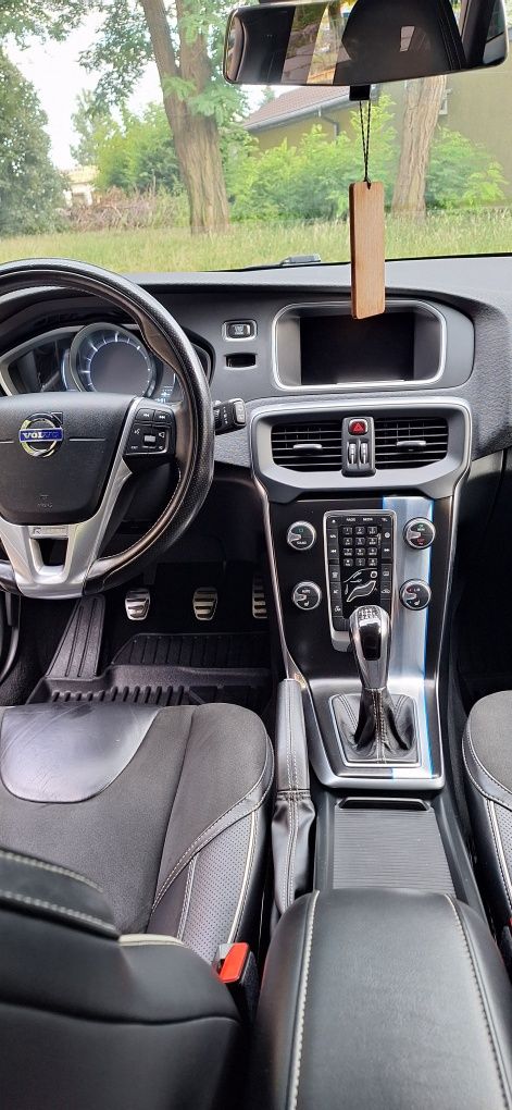 Sprzedam Volvo V40