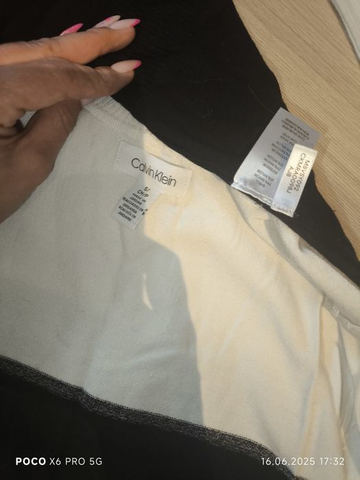 Sweter z golfem calvin klein rozm 36