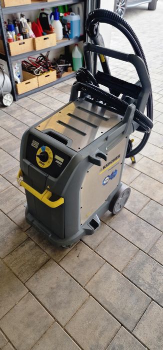 Odkurzaczem parowy Karcher SGV 8/5 - jak nowy
