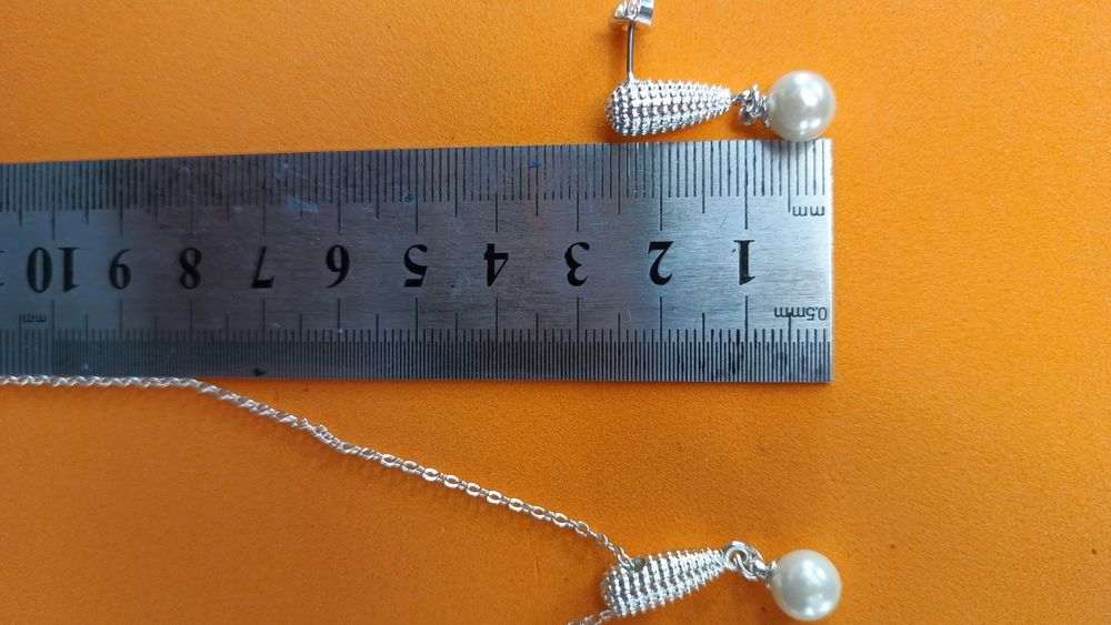 Komplet biżuterii z perłą Avon