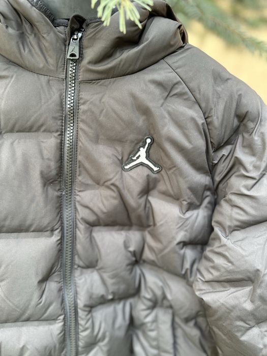 Підліткові пуфери Jordan, оригінал, нові