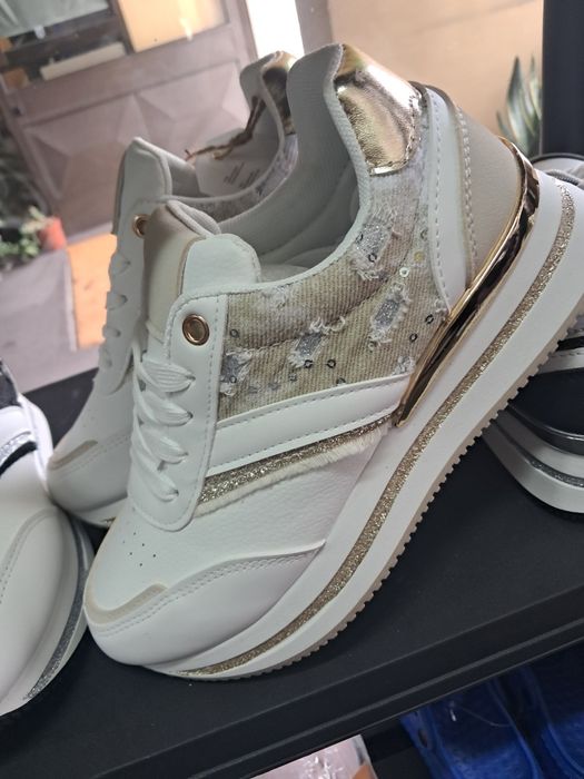 Sapatilha das Poderosas