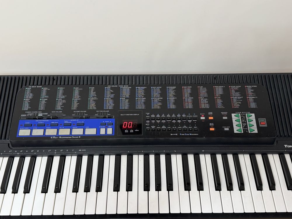 Синтезатор Casio