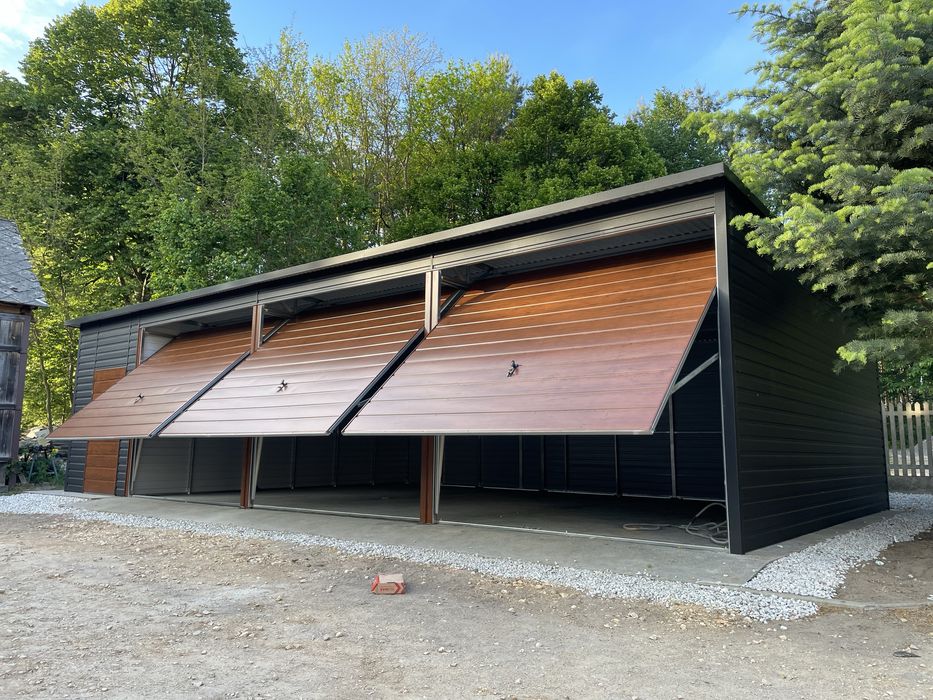 Garaż blaszany, hala 9x5.5 + pomieszczenie gospodarcze 2x5.5. Antracyt