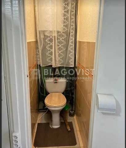 2к Продаж, Симиренка вул., 5 ДЕШЕВО