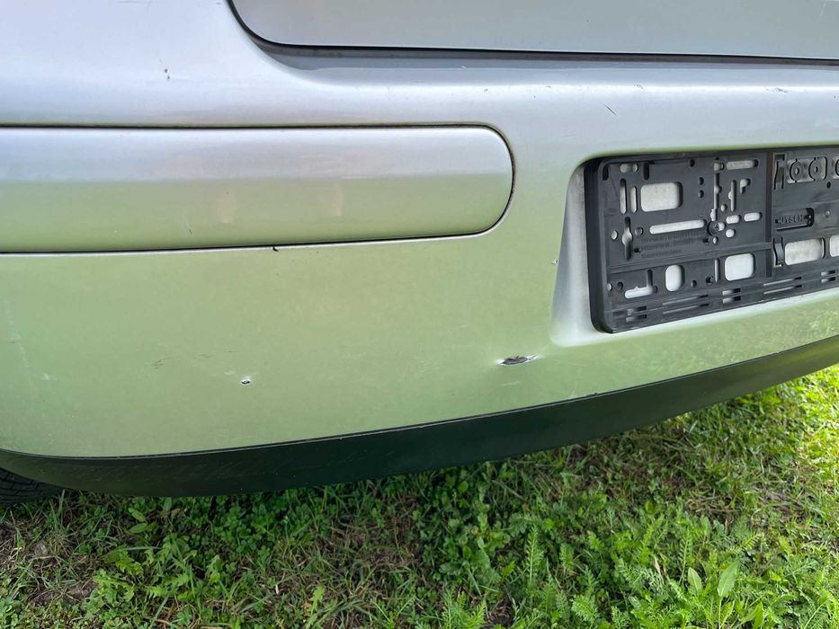 zderzak tył tylni tylny vw golf iv 4 1j0 hatchback 1997 - 2006 la7w