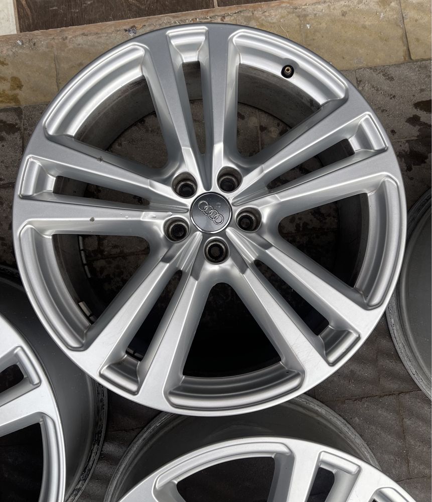 Диски Audi R20 5x112 Et33 9J. Q5/Q7/Q8/A5/A6/A7/A8/