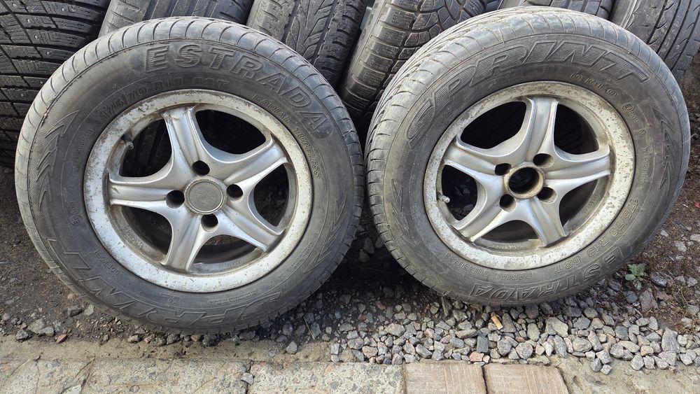 диски 13 4/98 ваз лада в наличии 2 штуки