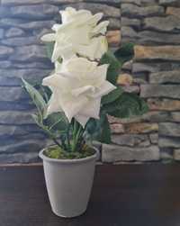 Sztuczny kwiat w ceramicznej doniczce 30 cm 48tknkw