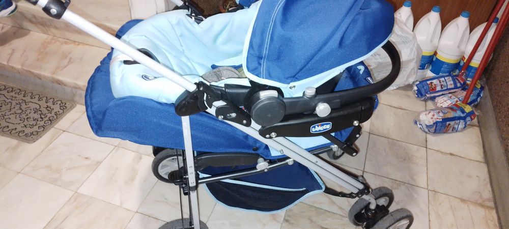 Carrinho chicco trio novo completo com tudo