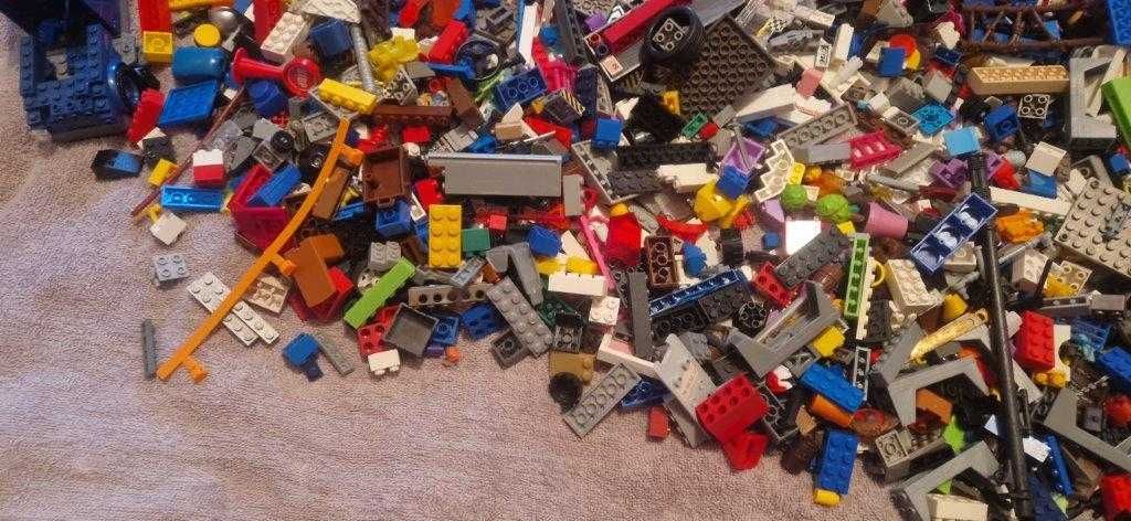 Lote de 9 Kg de peças tipo Lego