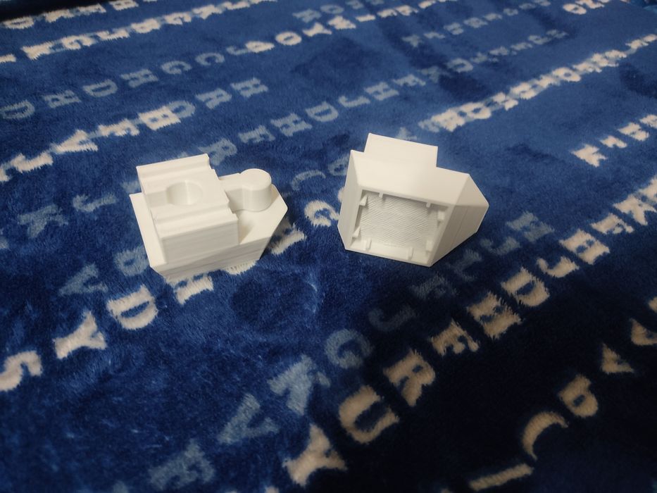 Brio - Lego Duplo конектор.