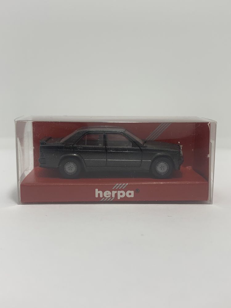 Mercedes 190 E 2.3-16 da Herpa 1/87