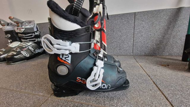 Buty narciarskie Salomon T2 dziecięce 235 wkładka 19cm