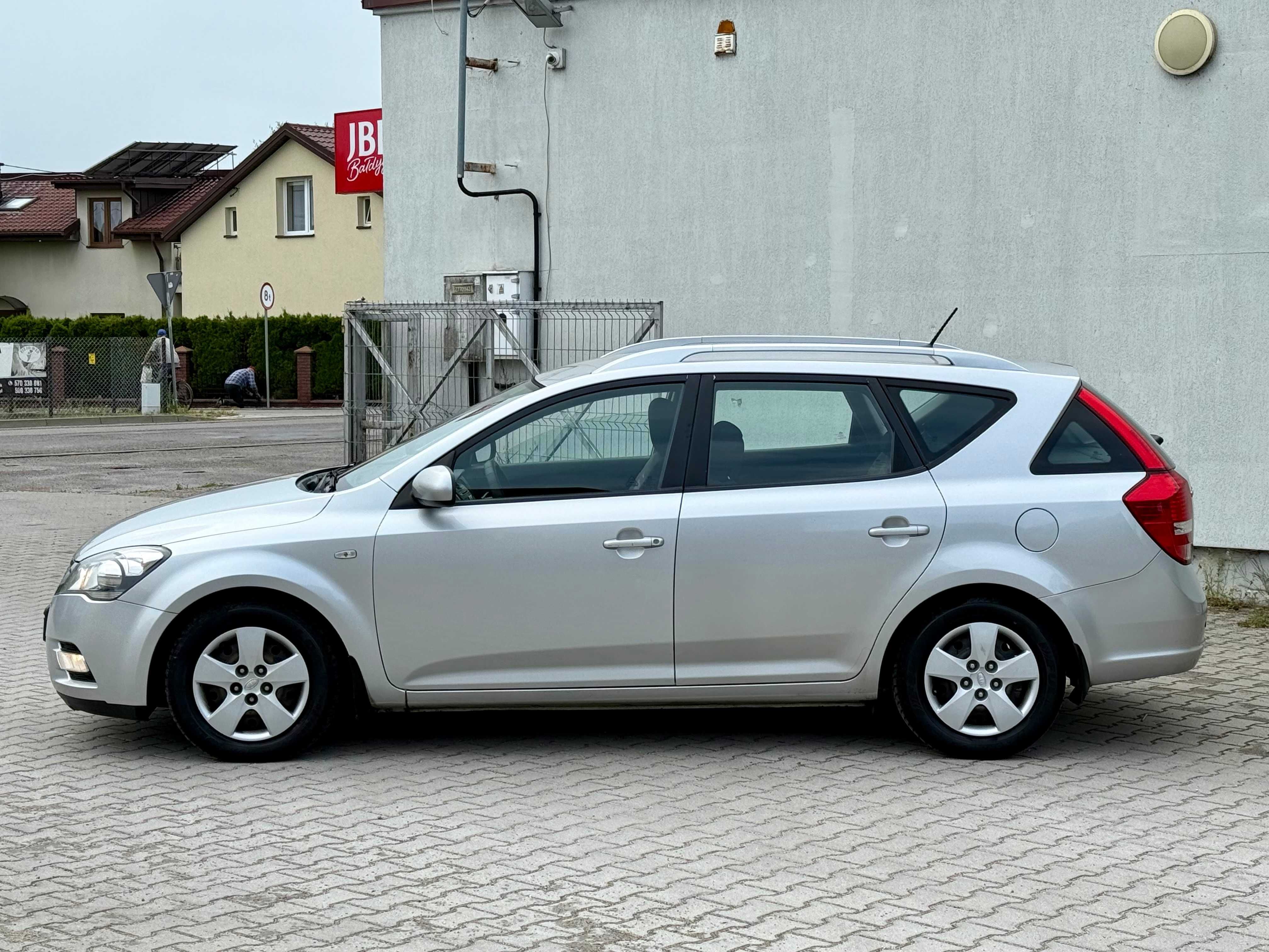 KIA Ceed LIFT 2010r. 1.6 CRDI 90KM 6 Biegów KLIMA Salon PL Zadbana !!