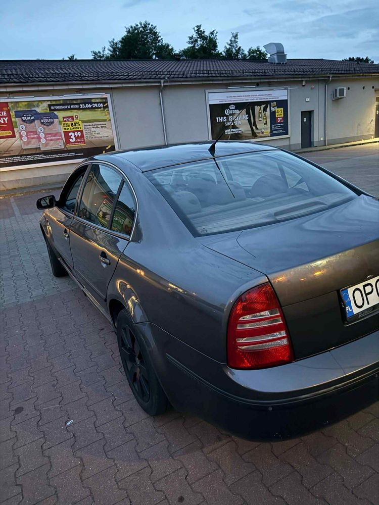 Witam posiadam na sprzedaz skode super b