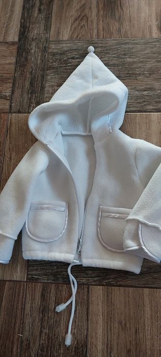 Piękny ciepły biały polar do chrztu 74 bluza kurtka