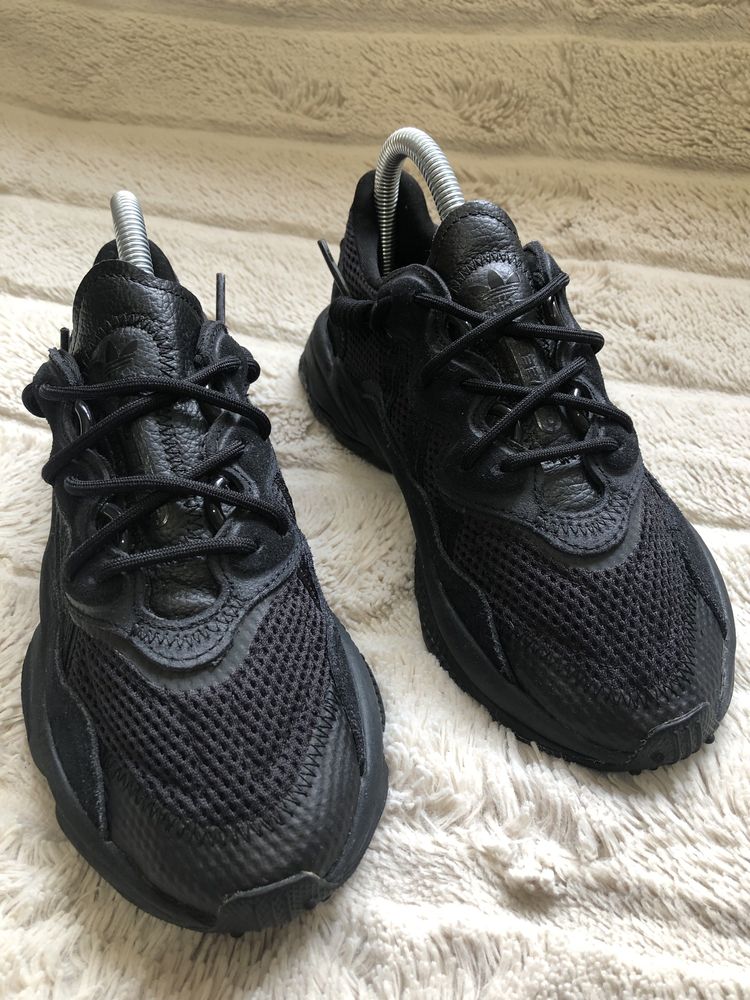 ADIDAS | 36р 23см OZWEEGO оригинальные женские кроссовки черные сетка