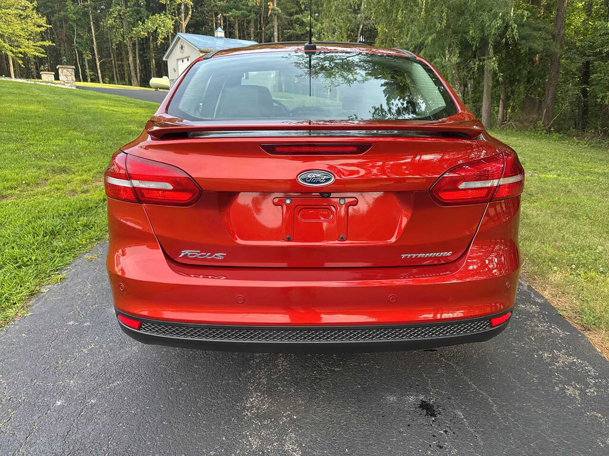 Ford Focus Titanium      2018
