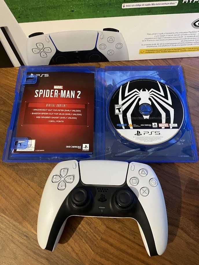 Playstation 5 Disco 825 GB + Comando + Spider-Man 2