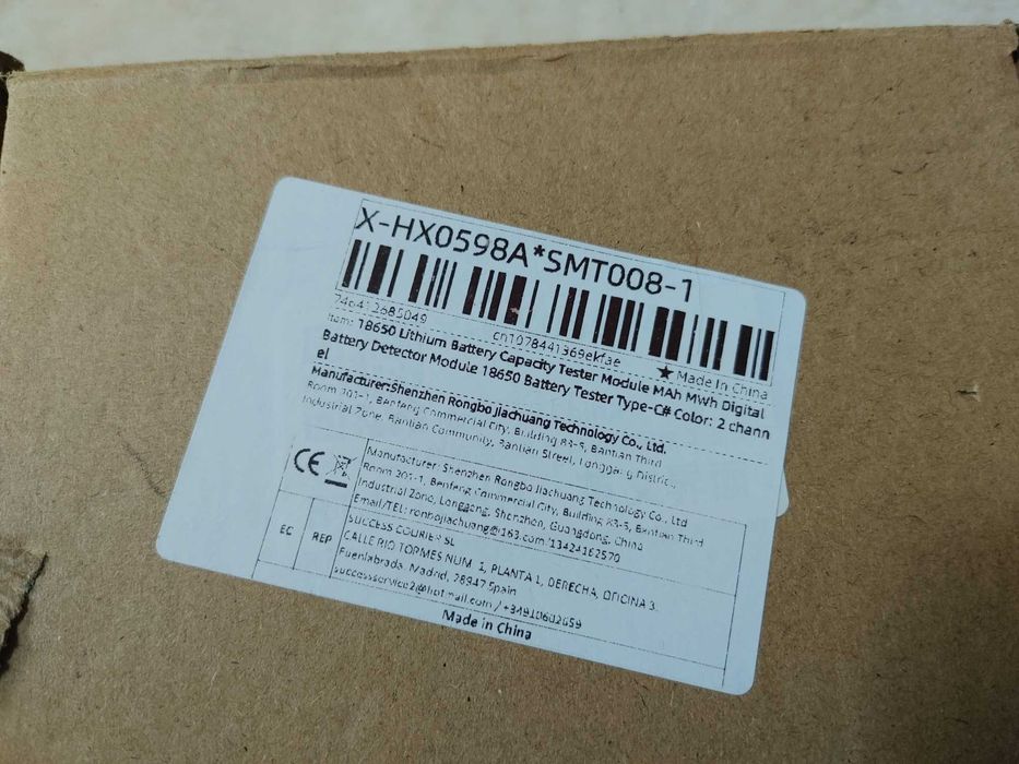 Miernik Tester pojemności ogniw