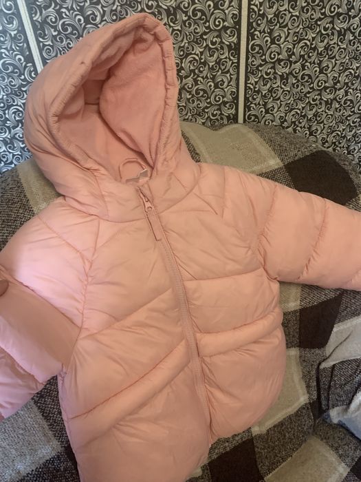 Верхній одяг,дівчинка 2-3 рочки