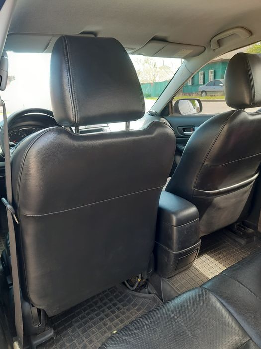 Автомобіль мазда