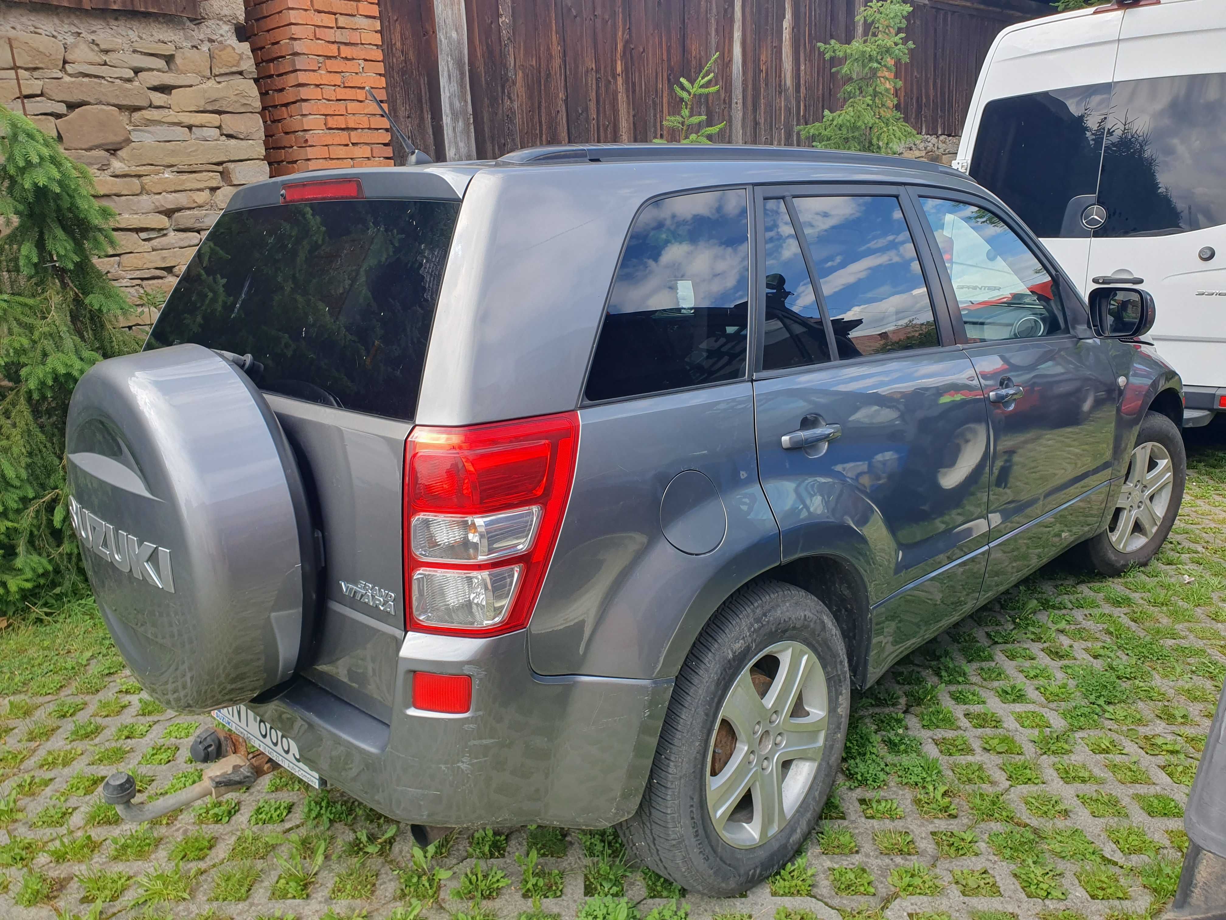 Suzuki Grand Vitara 4x4 2.0 + LPG