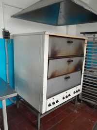 Хлебопекарская печь, духовой жарочной шкаф, жаровня