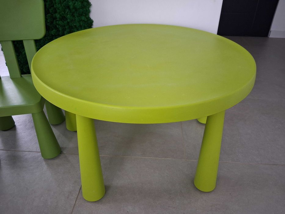 Stolik Ikea Mammut + krzesełko