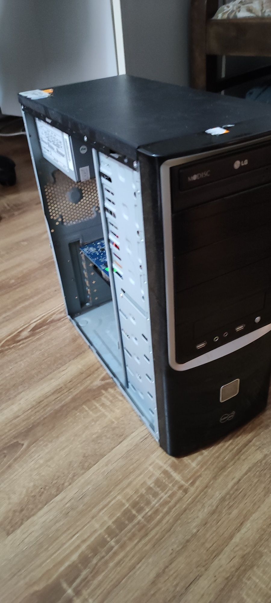 Komputer i5 2400/4gb ram/GT 440/500gb HDD