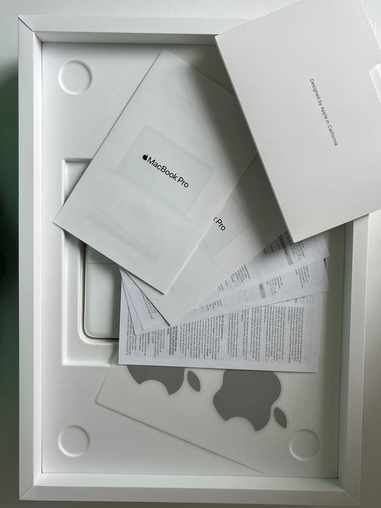 MacBook Pro 13 MI/8GB/256GB/A2338