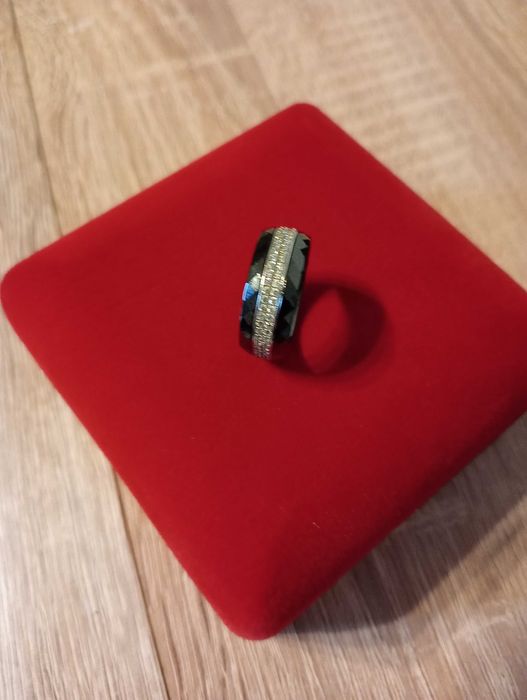 Obrączka ceramiczna Apart Swarovski
