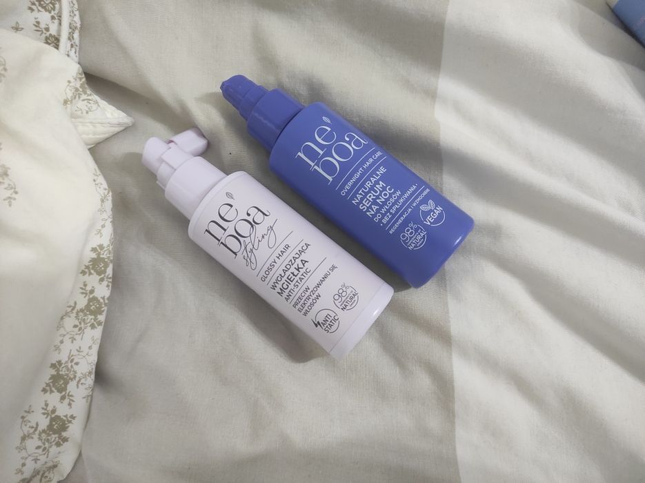 Zestaw kosmetyków do włosów/makijażu/paznokci