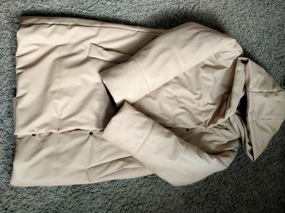 Стильна куртка, курточка, пальто з екошкіри