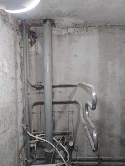 Демонтаж от 4 грн м2. Демонтаж стен, бетона, плитки, стяжки, пола