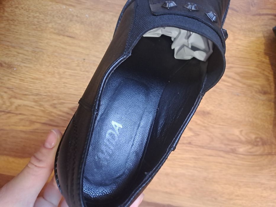 АКЦІЯ. Рр 40 MIDA фірмові шкіряні туфлі лофери на платформі