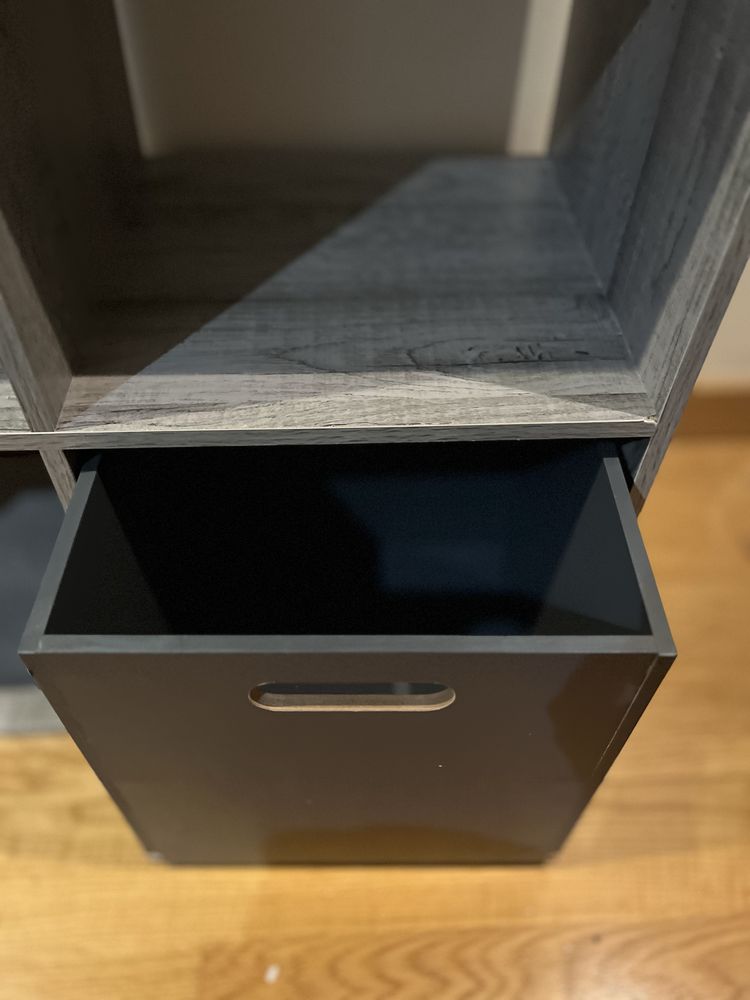 Móvel modular com nichos