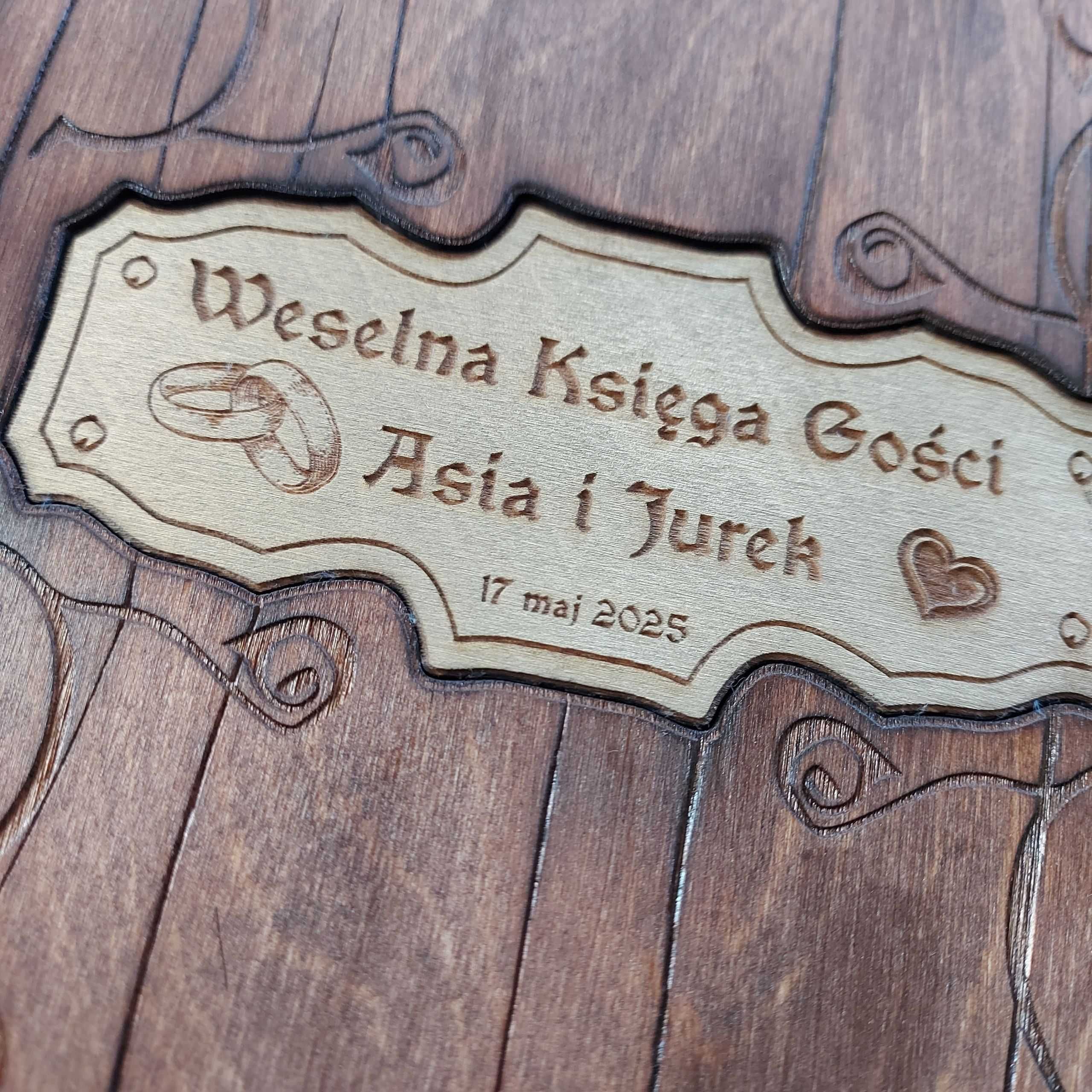 Drewniany Segregator A4 „Księga Sekretów Rodu” Personalizowany Ręcznie