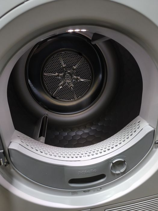 Сушильна машина Miele TMB 140 WP (580год)
