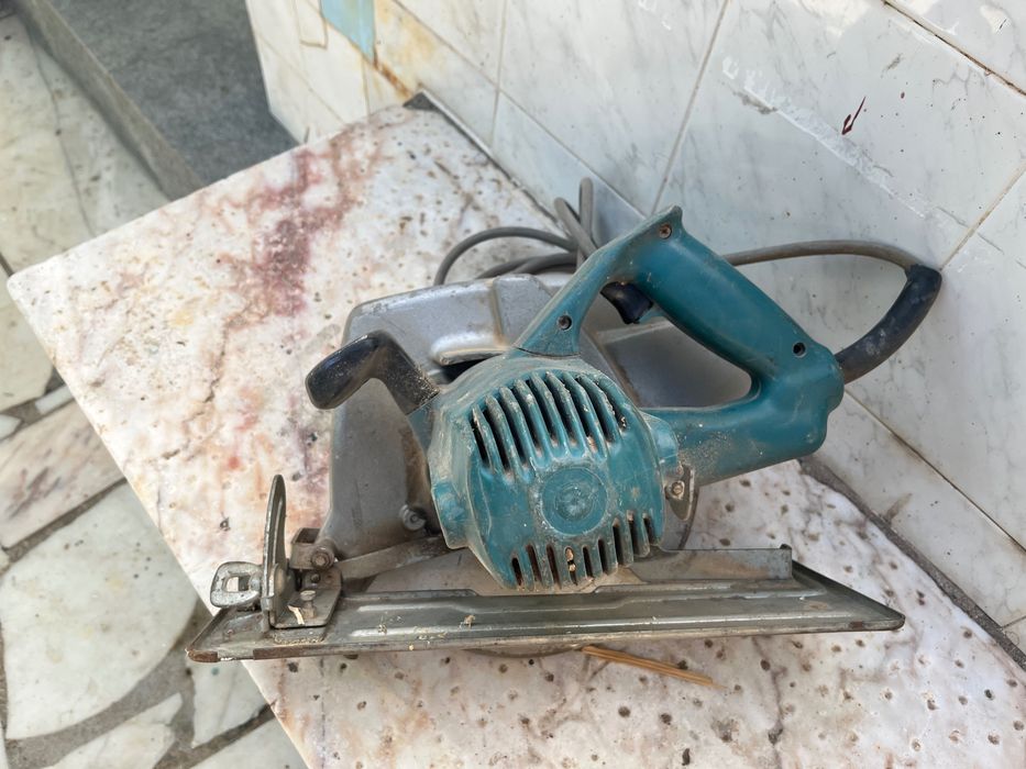 Serra de corte de madeira