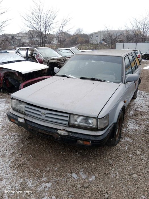 Nissan Bluebird U11 універсал розбирання запчастини LD20 дизель