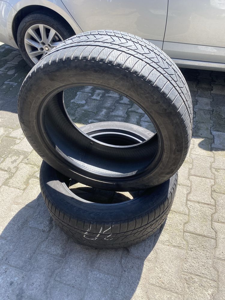 Продам Резину R20 285/45